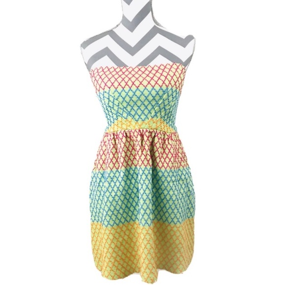 WOW couture Dresses & Skirts - WOW Couture Multicolor Strapless Mini Summer Sun Dress - Women’s Size L